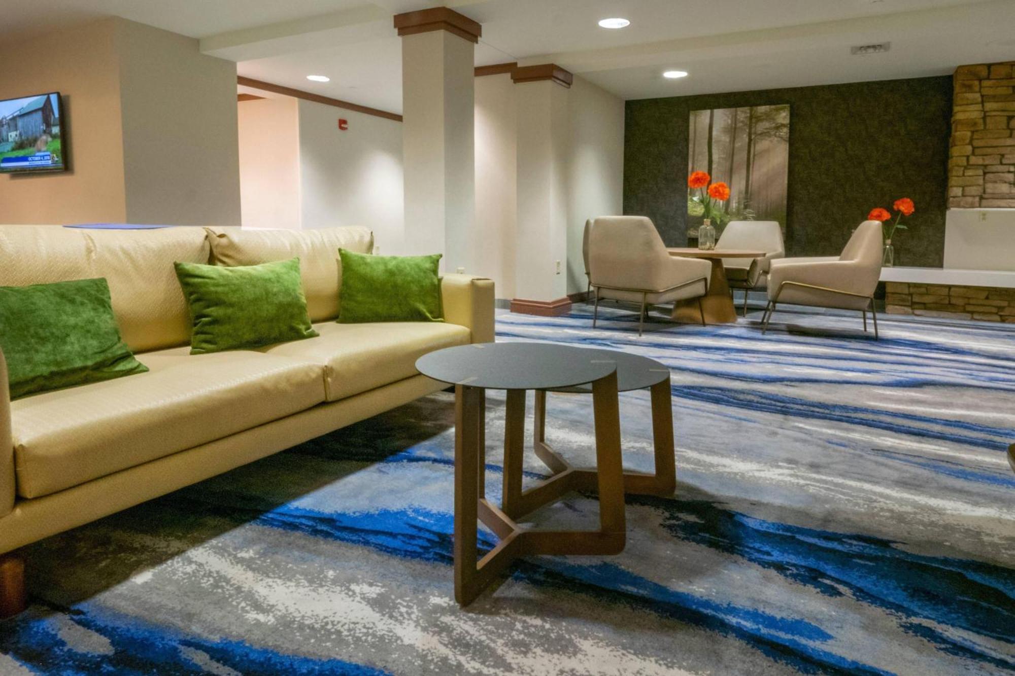 Fairfield Inn By Marriott Гейзлтон Екстер'єр фото